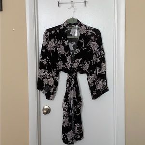 Flowered kimono